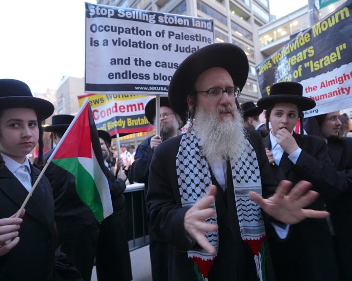 ‘not-in-my-name’:-the-jewish-diaspora-fighting-the-consensus-on-israel