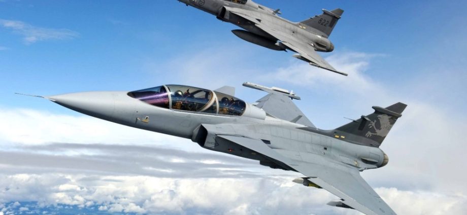 swedish-fighters-intercept-russian-su-24-and-su-34-over-baltic-sea