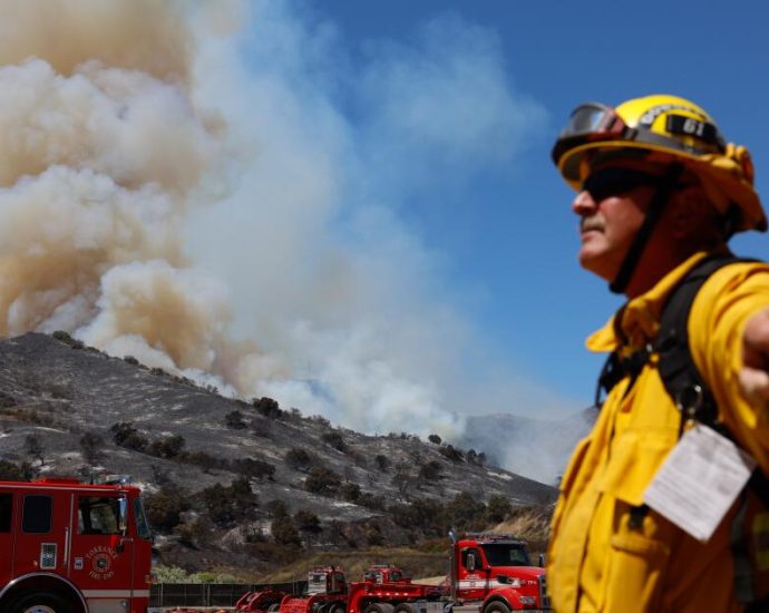 norcal-braces-for-dry,-dangerous-fire-season-as-socal-faces-typical-conditions