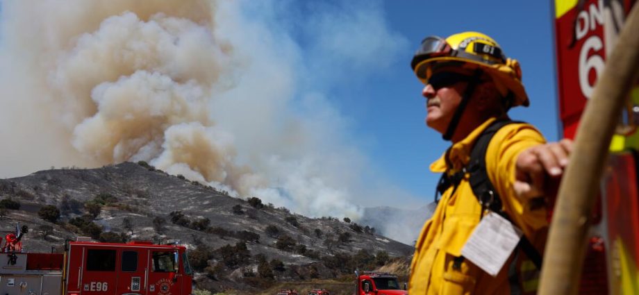 norcal-braces-for-dry,-dangerous-fire-season-as-socal-faces-typical-conditions