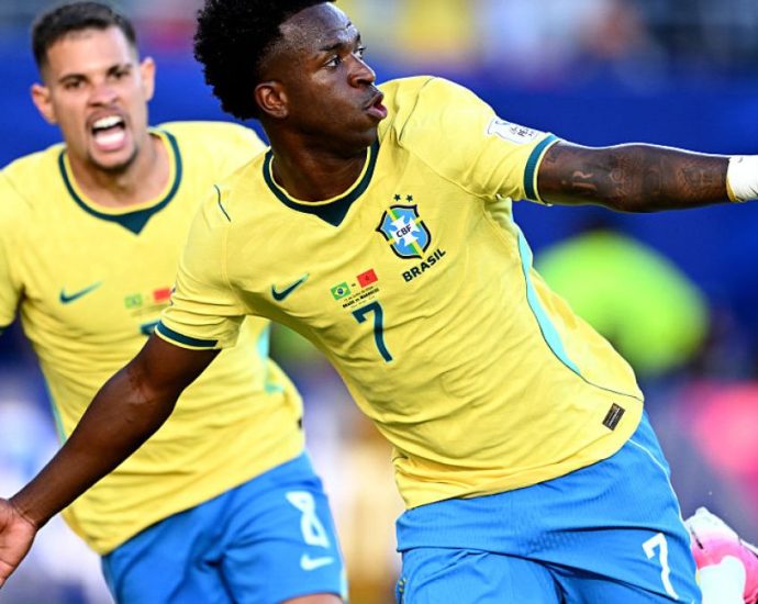 vinicius-drags-low-key-brazil-level-against-dominant-morocco-at-world-cup