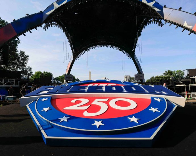 america250-versus-freedom250:-what-to-know-about-the-us-semiquincentennial