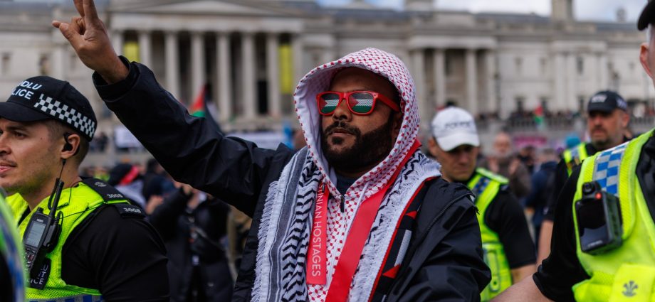 uk-court-to-rule-on-palestine-action-‘terrorist’-label:-what-we-know