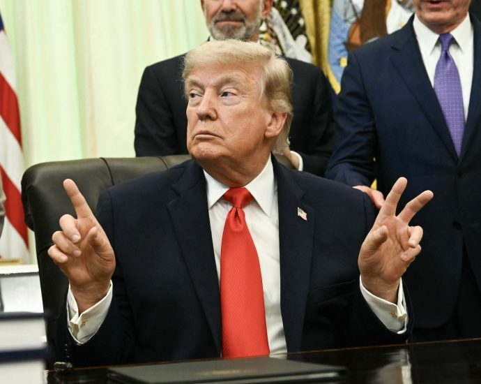 “let-the-oil-flow!”:-the-traitor-announces-iran-us-ceasefire-deal