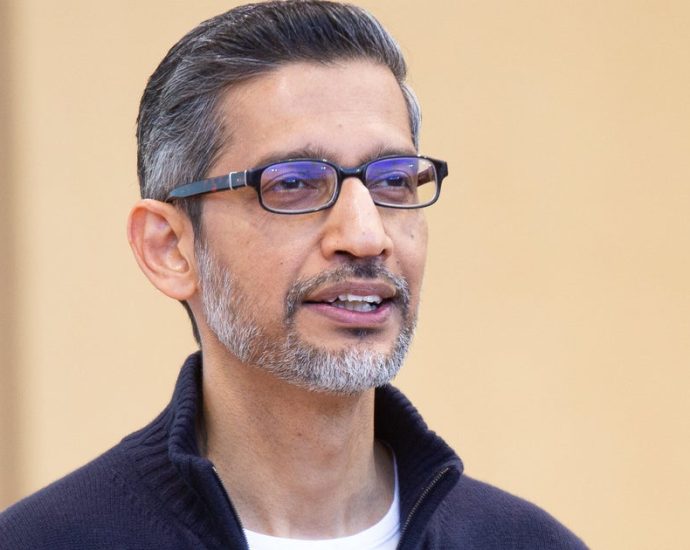 stanford-students-protest-google-ceo’s-speech-over-the-company’s-contract-with-israel