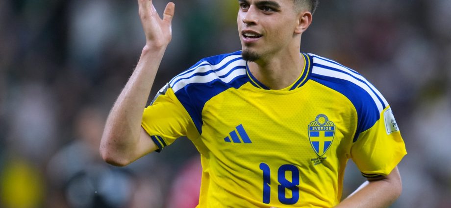 sweden-beat-tunisia-5-1-in-strong-start-to-world-cup