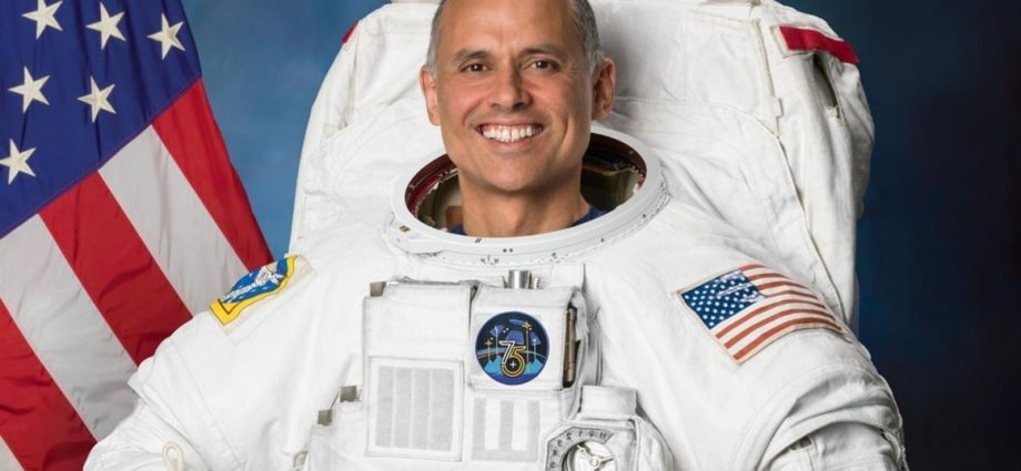nasa-astronaut-anil-menon-available-for-prelaunch-virtual-interviews