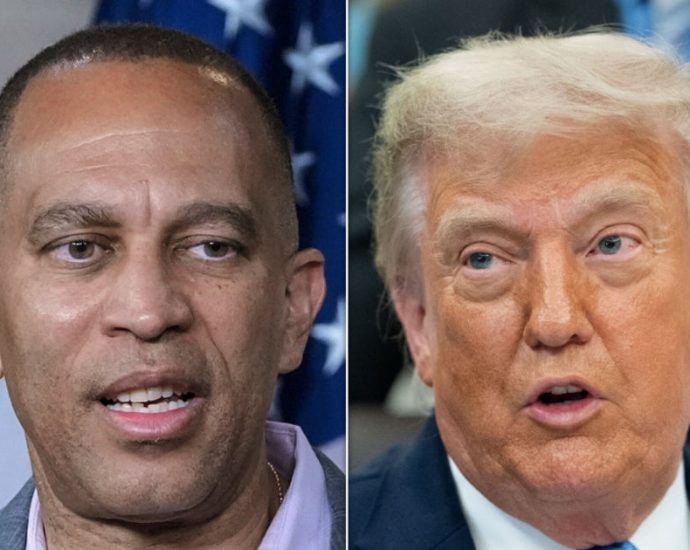 hakeem-jeffries-hurls-this-go-to-the-traitor-insult-right-back-at-him
