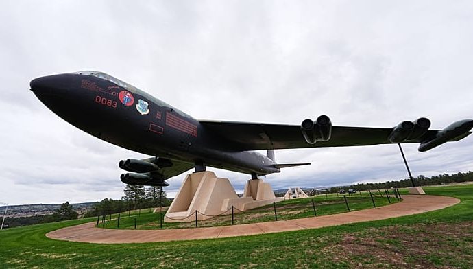 b-52-bomber-crashes-at-edwards-air-force-base-in-california