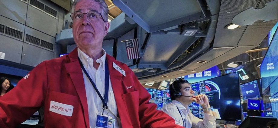 us-stock-market-climbs-as-us-iran-deal-stirs-hopes-for-end-to-energy-chaos