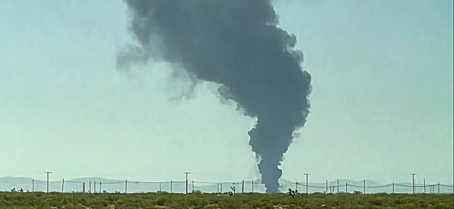 eight-killed-in-us-air-force-b-52-bomber-crash-in-california