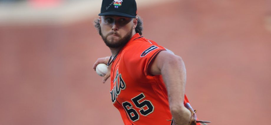 mlb-issues-warning-after-sf-giants-pitchers-add-bible-verses-to-pride-night-caps