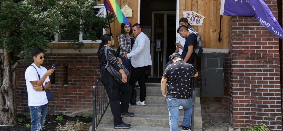inside-canada’s-‘troubling’-shift-on-migrant,-refugee-rights