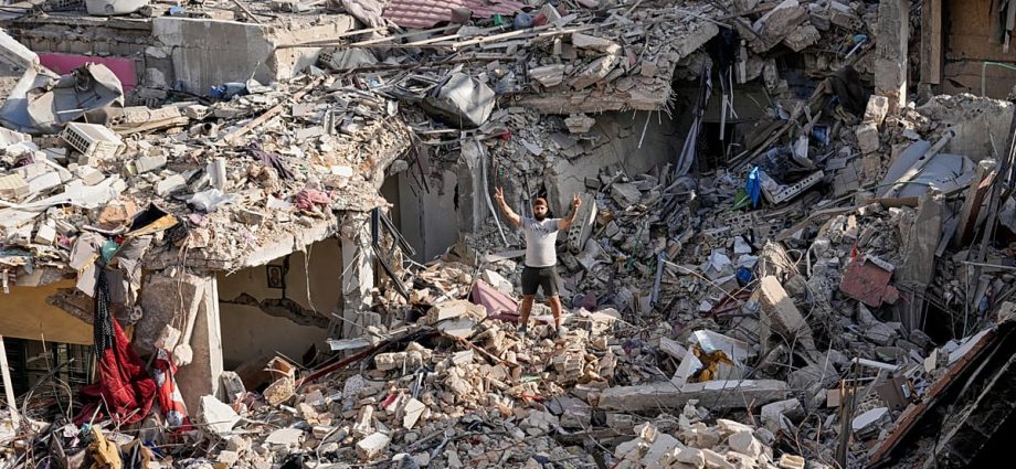 israel-continues-strikes-on-lebanon-ahead-of-anticipated-us-iran-framework-deal