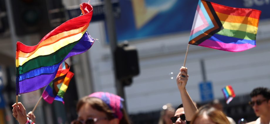 companies-reduced-support-for-lgbtq+-in-the-face-of-politics,-legal-issues