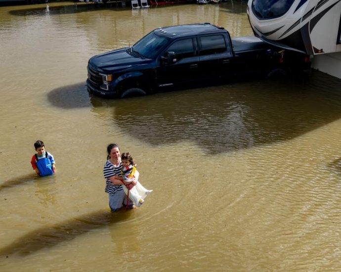 climate-change-is-making-once-rare-coastal-floods-more-likely,-study-says