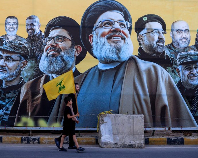 iran-war-live:-the-traitor,-pezeshkian-sign-mou-to-end-fighting,-reopen-hormuz