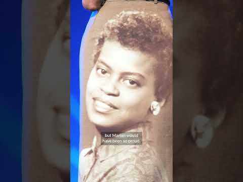 michelle-obama-dons-tribute-skirt-for-late-mom