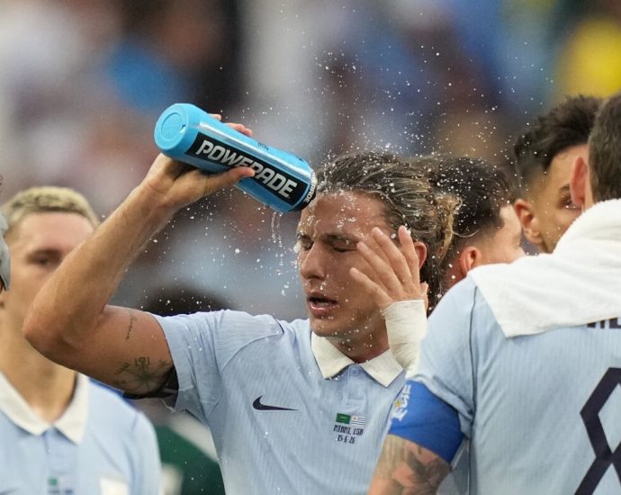 faq:-how-world-cup-fans-and-workers-can-stay-safe-in-the-heat
