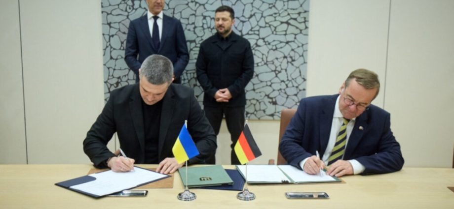 ukraine,-germany-to-jointly-develop-anti-ballistic-air-defense-system-amid-increased-attacks