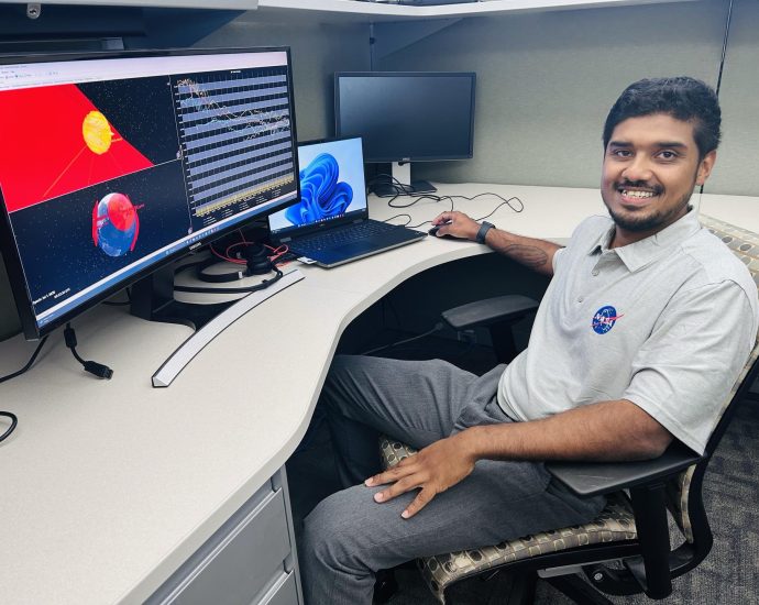 from-suriname-to-space:-rohit-goeptar-shares-his-journey-to-nasa