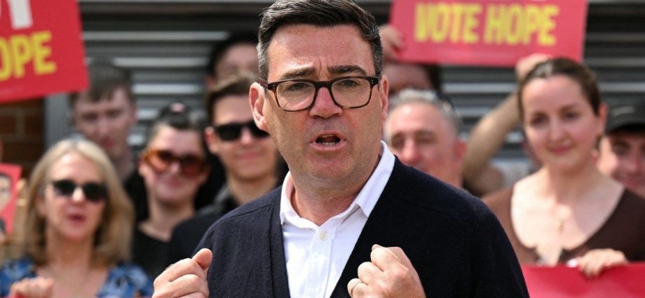 andy-burnham-wins-key-uk-by-election,-paving-way-to-challenge-keir-starmer