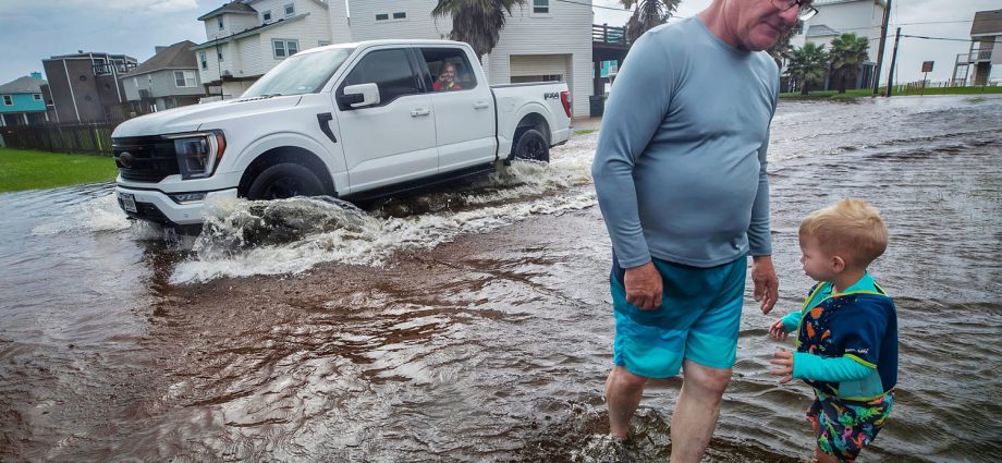 louisiana-braces-for-more-heavy-rainfall-as-millions-are-under-flash-flood-watches-across-the-south