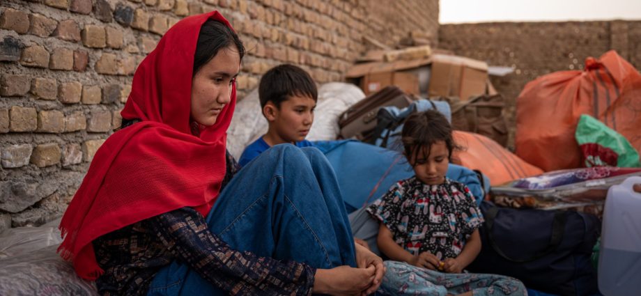 ‘we-tasted-the-horrors-of-war’:-stories-of-refugees-who-returned-home