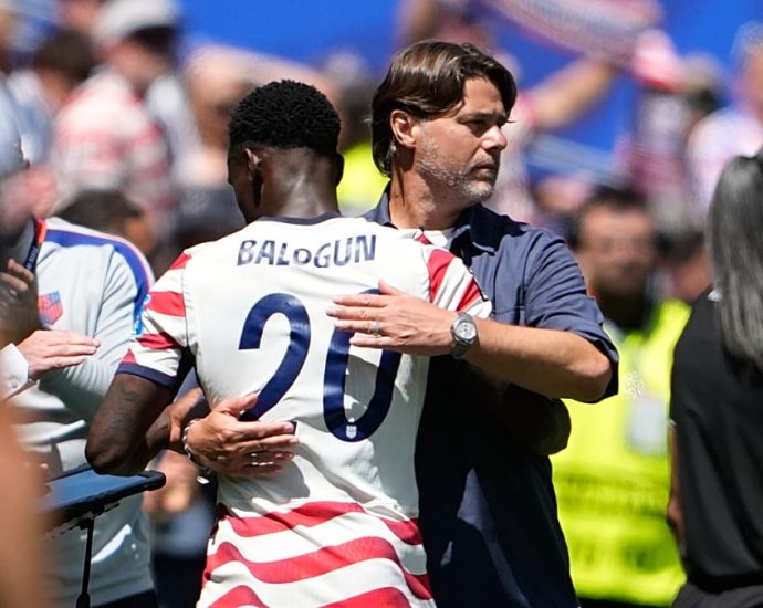 usa-sail-through-to-knockout-stages-as-scotland-falter-against-morocco