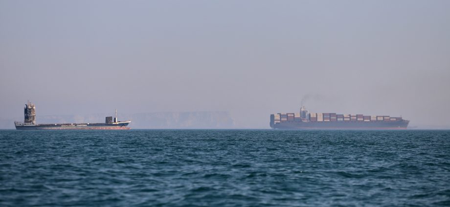 iran-says-it’s-closing-strait-of-hormuz-because-of-israeli-attacks-on-lebanon