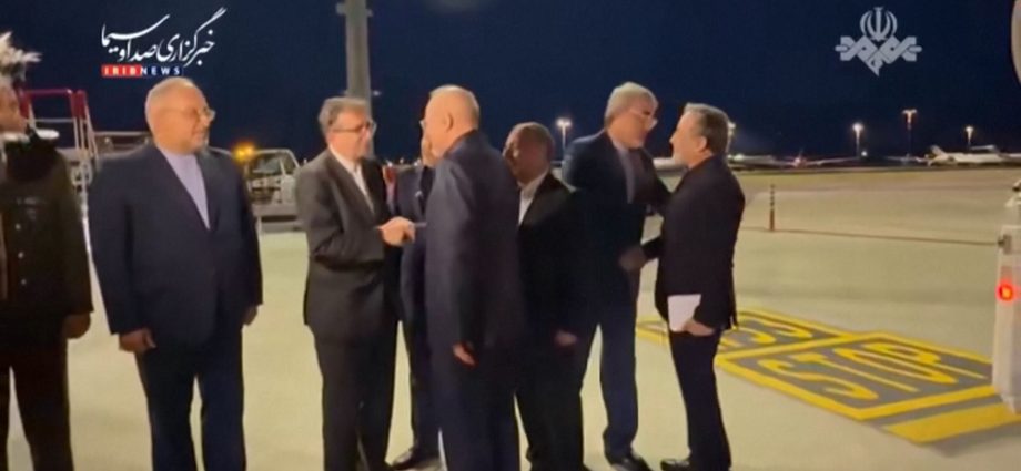iranian-delegation-arrives-in-switzerland-for-us-peace-talks