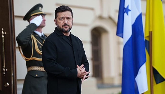 zelenskyy-issues-one-week-ultimatum-to-lukashenka-over-drone-guidance-equipment