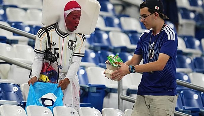 japan-fans-keep-world-cup-clean-up-tradition-alive