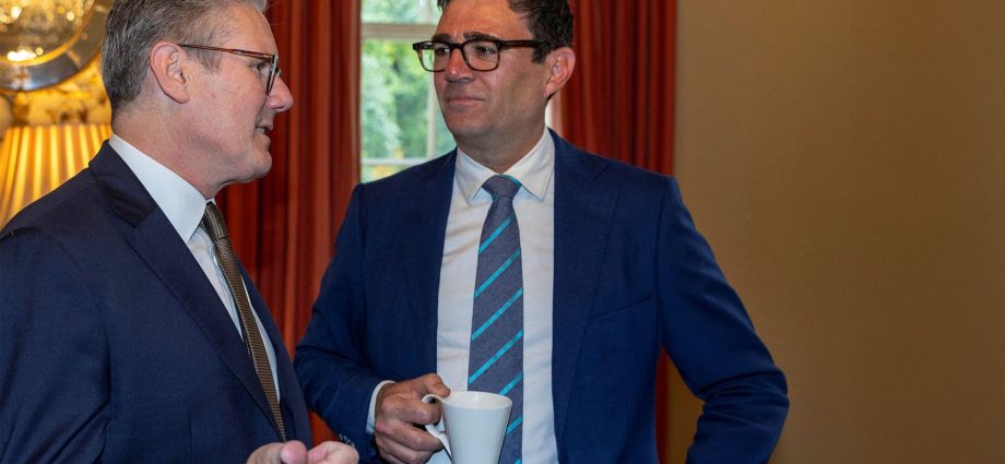 andy-burnham-says-israel-would-be-his-first-overseas-visit-in-old-clip