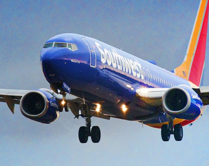 how-southwest-airlines’-‘trip-for-pay’-model-pushes-senior-boeing-737-captains-past-$450,000-in-2026