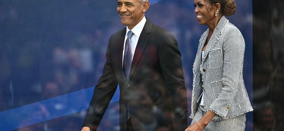 “hope-is-not-blind-optimism”:-obama-opens-presidential-center-in-chicago
