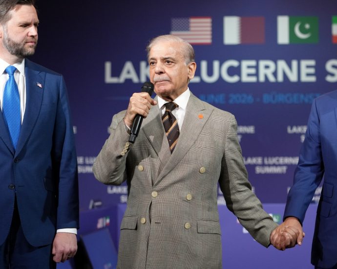 us,-iran-talks-underway-in-switzerland,-as-the-traitor-says-us-may-take-over-strait-of-hormuz