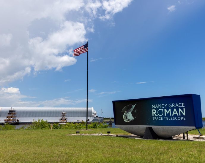 nasa’s-next-generation-telescope-arrives-in-florida-ahead-of-launch