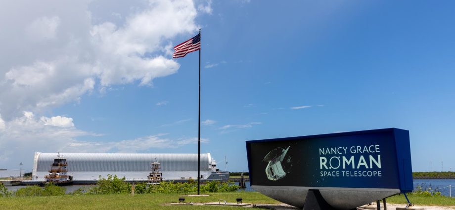 nasa’s-next-generation-telescope-arrives-in-florida-ahead-of-launch