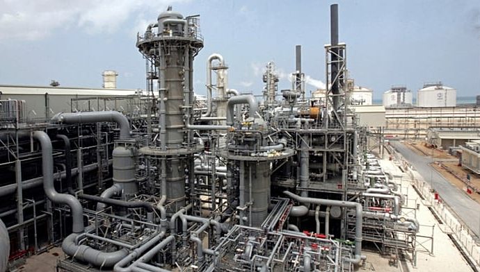 major-explosion-at-qatar’s-largest-energy-site-injures-dozens-as-18-remain-unaccounted-for