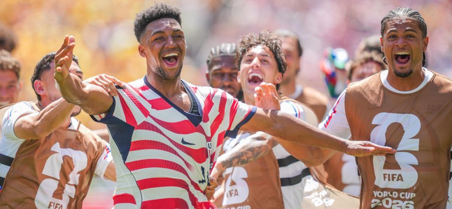 ‘country-roads’-is-taking-the-world-cup-by-storm