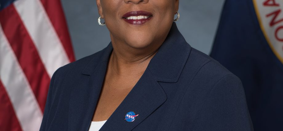 dr.-wanda-peters
