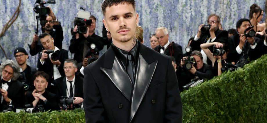 romeo-beckham-to-make-his-acting-debut-in-gay-tennis-drama-‘forty-love’