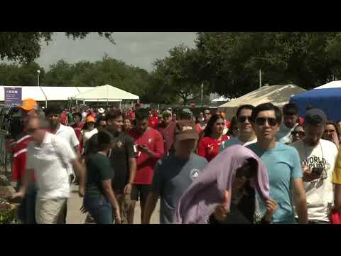 live:-world-cup-fans-arrive-at-houston-stadium-for-portugal-uzbekistan-game-⚽