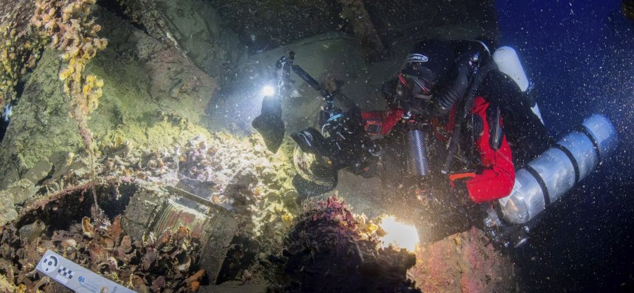 the-us-government-doesn’t-want-titanic-artifacts-sold-at-auction