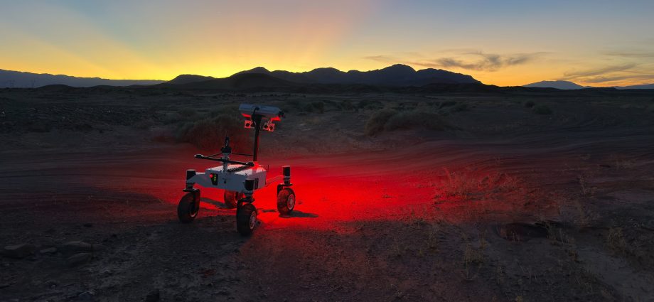 NASA Testing Advanced Capabilities for Moon, Mars Rovers