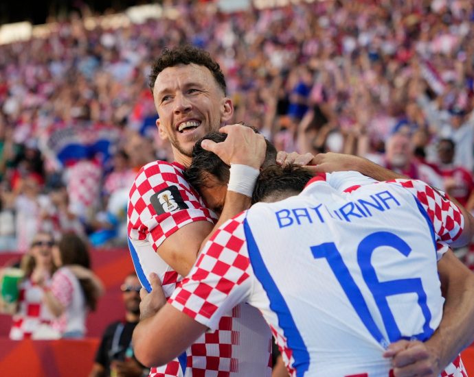 budimir-gives-croatia-a-1-0-win-to-eliminate-panama-from-the-world-cup
