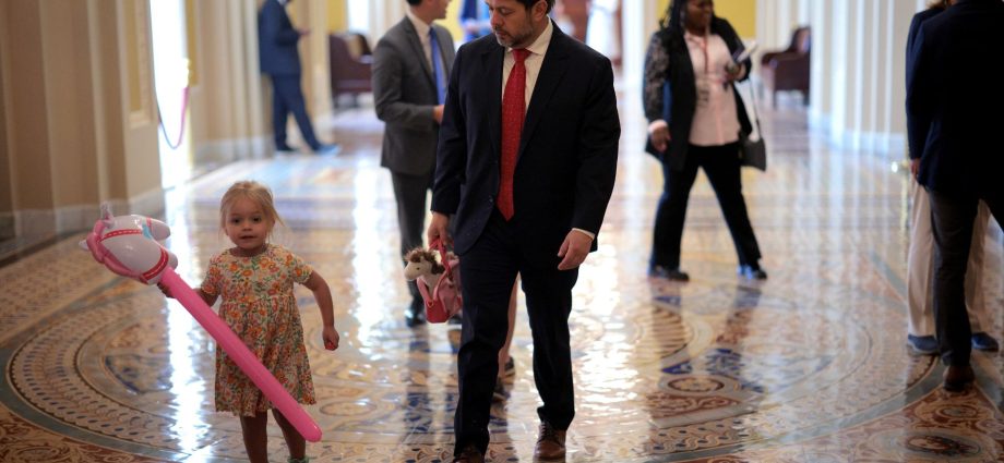 campaign-cash-at-disney-world?-here’s-the-legal-loophole-lawmakers-use