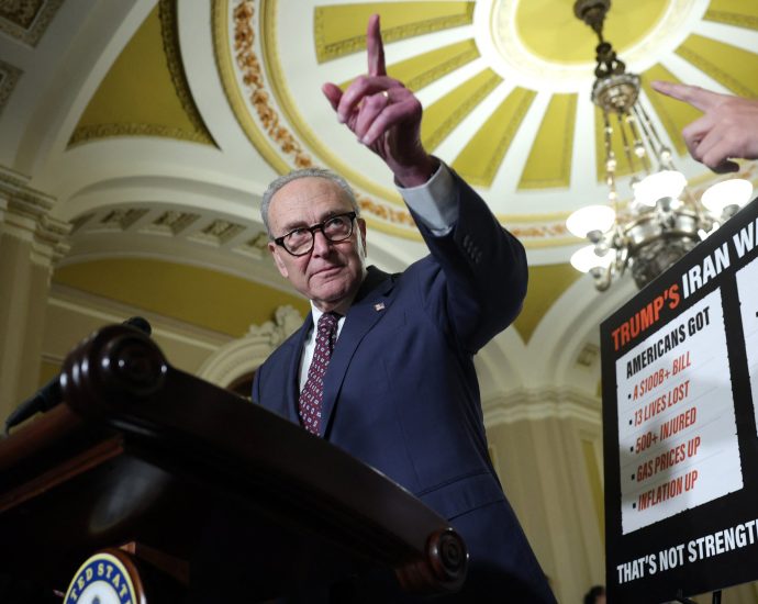 us-senate-approves-iran-war-powers-resolution:-what-that-means-for-the-traitor