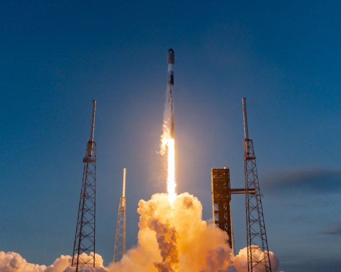 What is Starfall? A look at SpaceX’s mysterious new return capsule